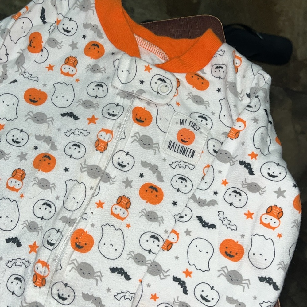 Halloween PJ Set - Picture 2 of 9